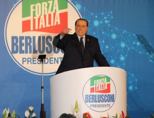 Elezioni, Berlusconi “Quando votano 4 elettori su 10 perde democrazia”