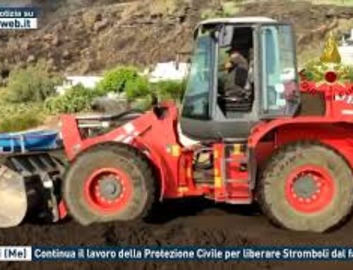 Lipari (Me) – Continua il lavoro della Protezione Civile per liberare Stromboli dal fango