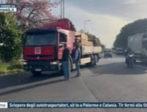 Palermo – Sciopero degli autotrasportatori, sit in a Palermo e Catania. Tir fermi allo Stretto